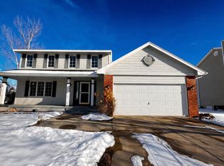 413 SW Maplewood Dr, Grimes, IA 50111
