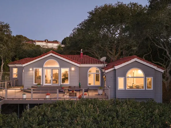 11827 Saddle Rd, Monterey, CA 93940