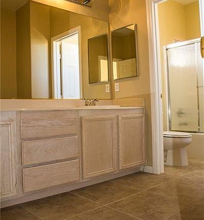 3rd image of 141 Lakewood Garden Dr #0
