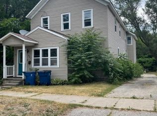 807 Ramsdell St, Manistee, MI 49660