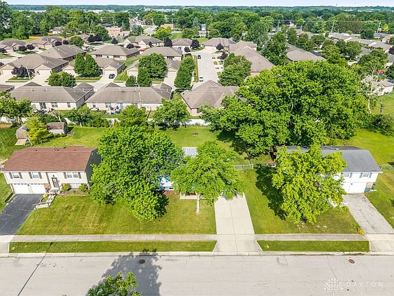 2nd image of 306 Westerly Hills Dr
