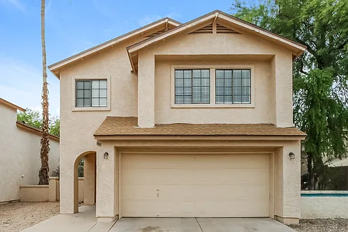 921 S Val Vista Dr Photo 1