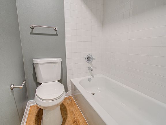 3rd image of 12623 Ashford Meadow Dr APT A