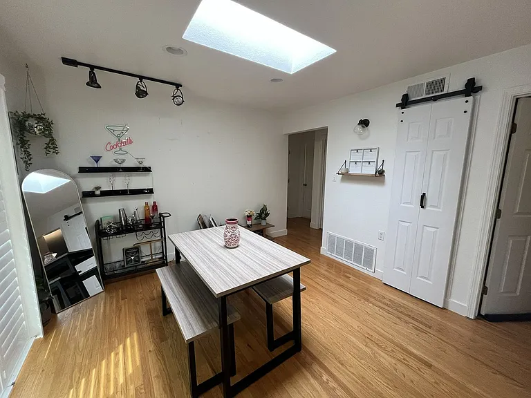 8342 Hillgrove St — Photo 10