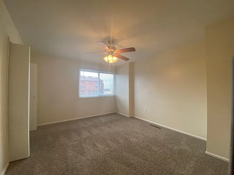 2151 E Bridge St #J-2 — Photo 7