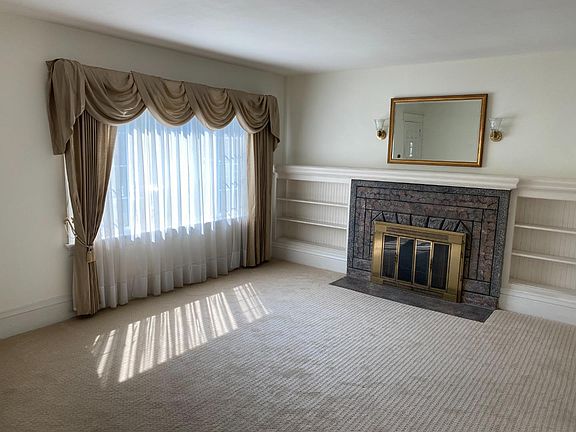 2nd image of 1208 Mills Ave