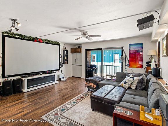 5th image of 2015 Blake Ave APT 16