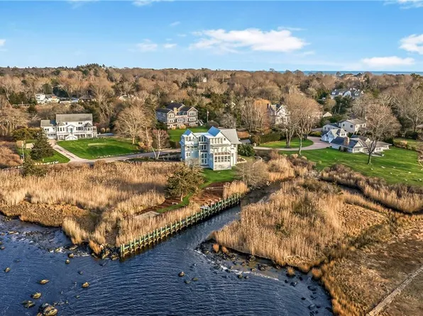 111 Avondale Rd, Westerly, RI 02891