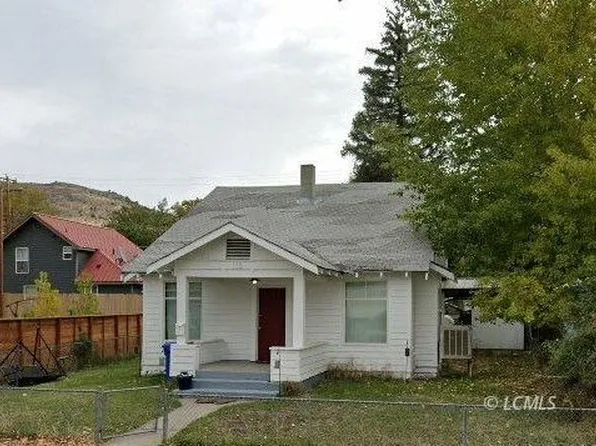 115 S J St, Lakeview, OR 97630