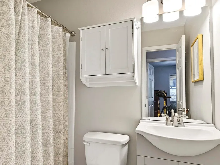 1816 Aaron Rd — Photo 9