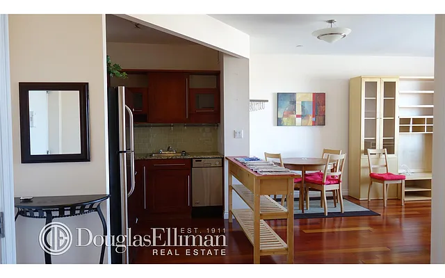 Rented by Douglas Elliman | media 19