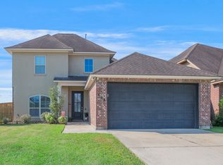 208 Cautillion Dr, Youngsville, LA 70592