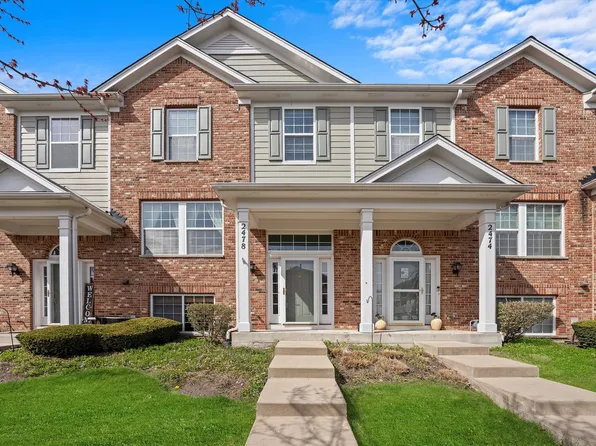 2478 Emily Ln, Elgin, IL 60124
