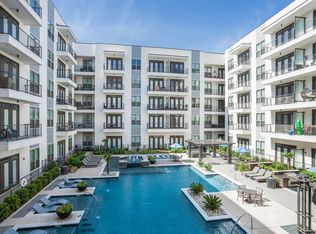 Windsor CityLine, Richardson, TX 75082