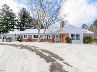 1619 Knob Hill Dr, Coshocton, OH