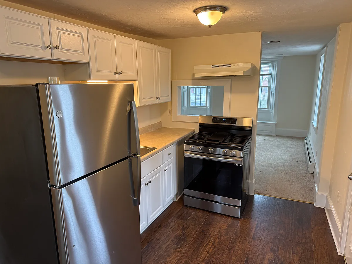 Building Photo - 22-24 Greenleaf St #1