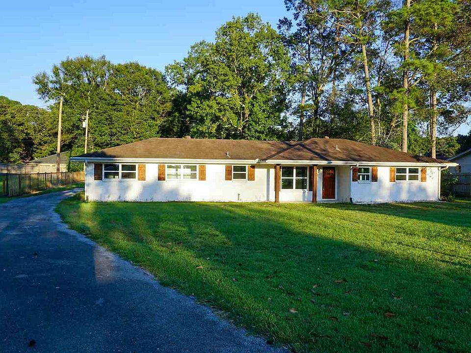 1st image of 138 Rolling Hills Dr