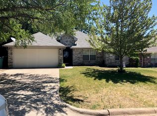 1417 Southridge Ln, Sherman, TX 75092