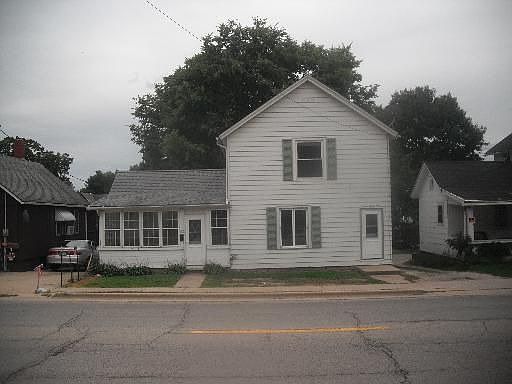1st image of 785 E Bluff St