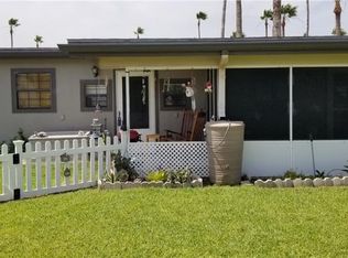 2217 Bobolink Cir W, Palmview, TX 78572