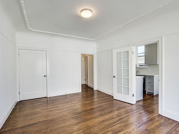 4th image of 2975 Van Ness Ave APT 14