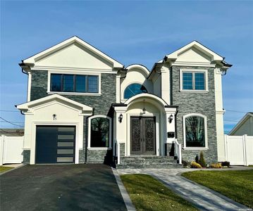 15 Sleepy Lane, Hicksville, NY, 11801