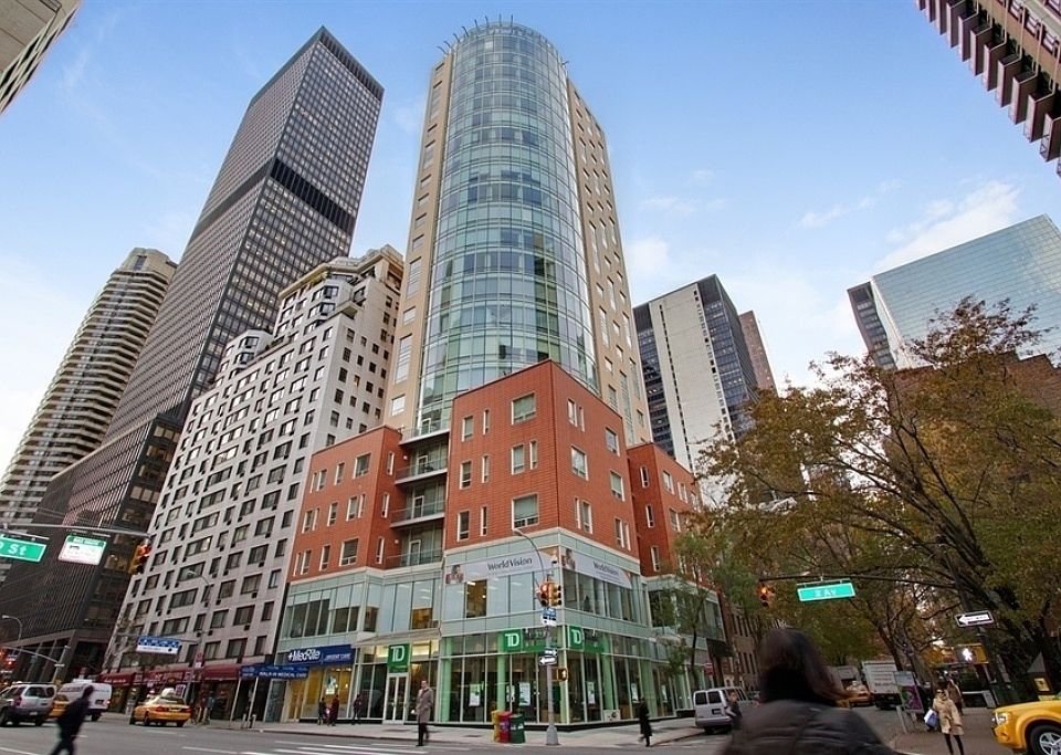 1st image of 250 E 49th St #4F