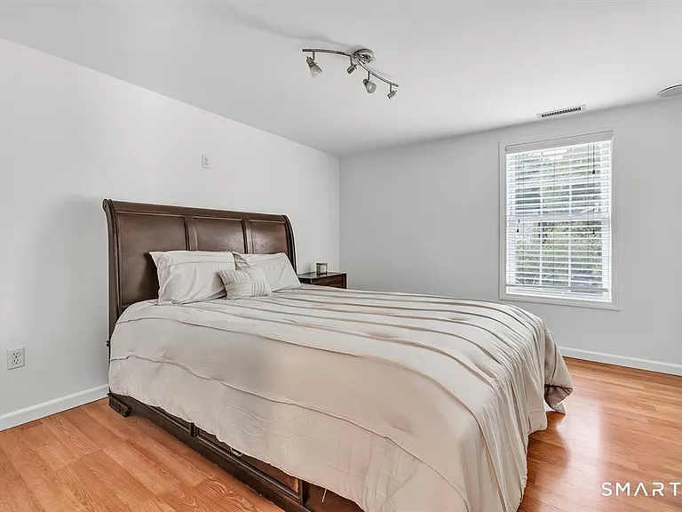 171 Henderson Rd — Photo 24