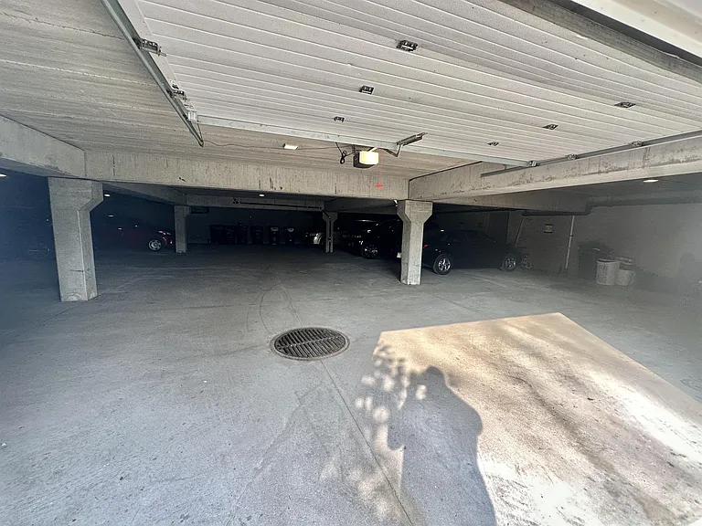 3202 Superior Ave — Photo 15