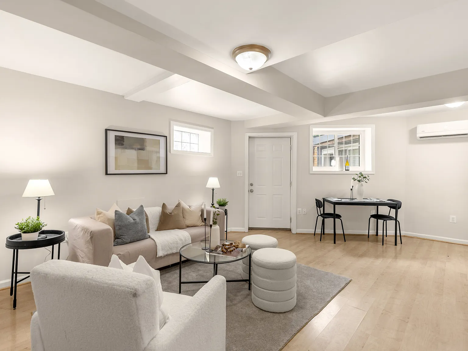 513 Somerset Pl NW — Photo 2