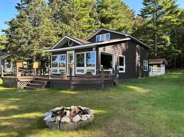 11617W Ramsdam Rd, Cooks, MI 49854