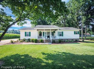 1353 Pleasant Hope Rd, Fairmont, NC 28340