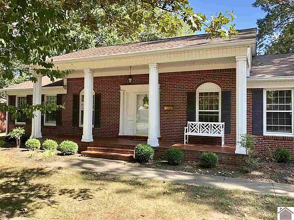 2nd image of 111 Hickory Dr