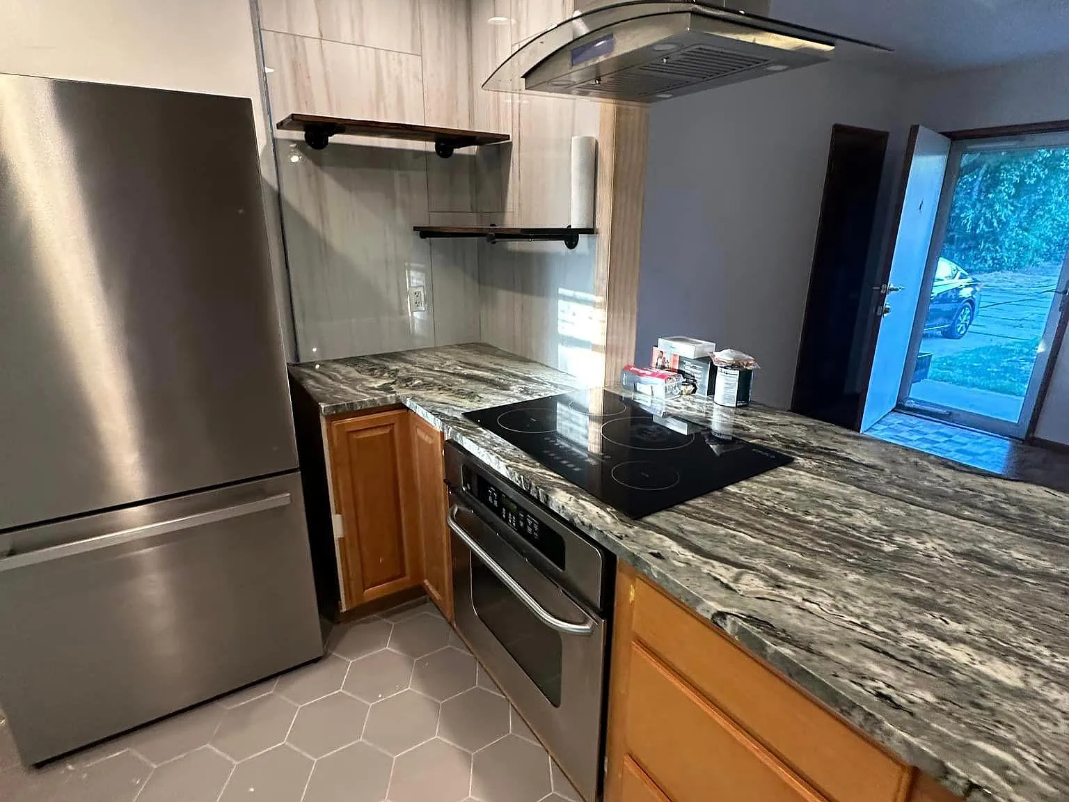 228 S Mercedes Dr — Photo 4