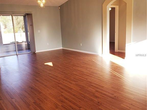 4th image of 2544 Gramercy Dr