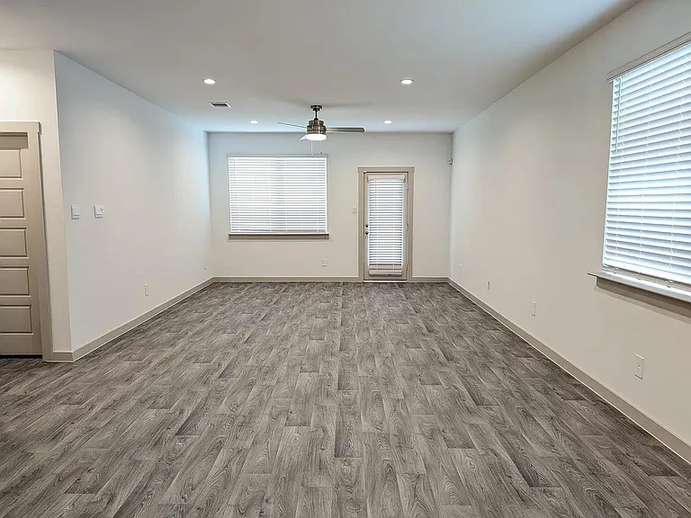 12808 Tokenhouse Ln — Photo 4