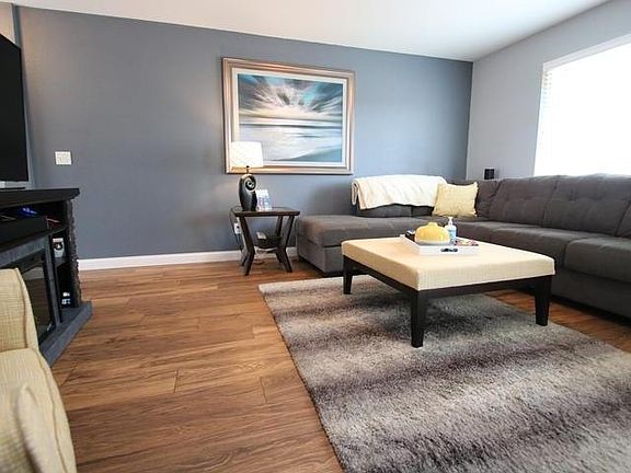 4th image of 311 Freiburg Ln