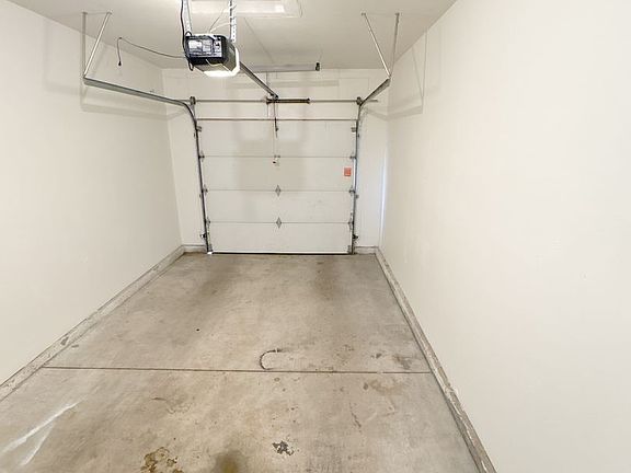 4th image of 5481-5483 Glenridge Way #5485