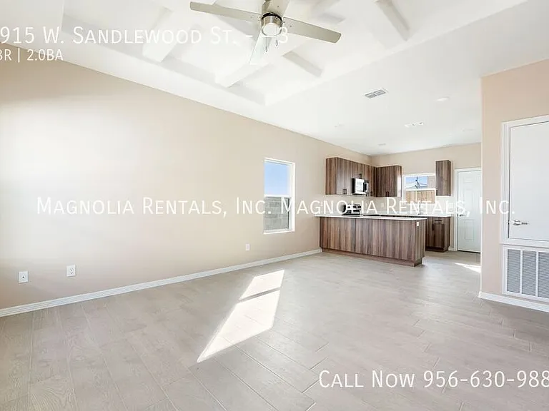 2915 W Sandlewood St #3 — Photo 3
