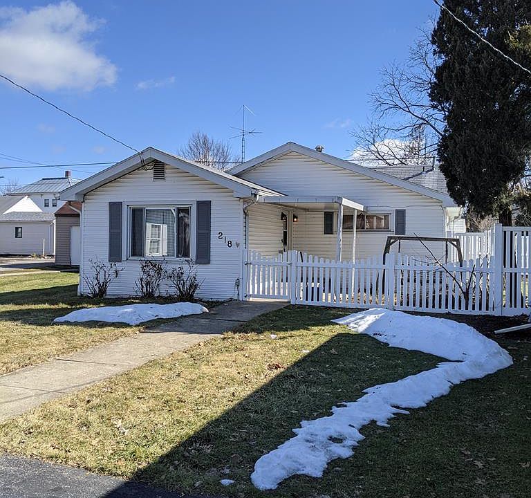 1st image of 218 Merchant Ave