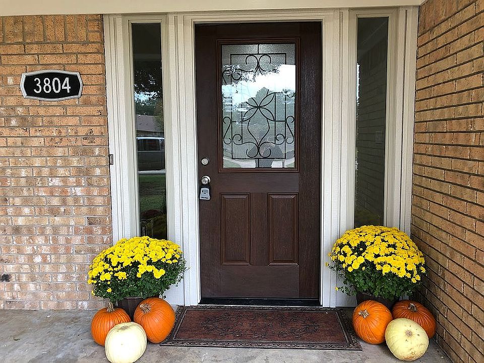1st image of 3804 Evergreen Dr