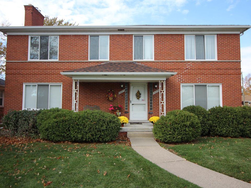1st image of 26425 Jefferson Ave