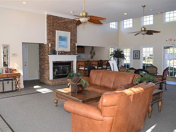 4th image of 3741 Block House Way #728