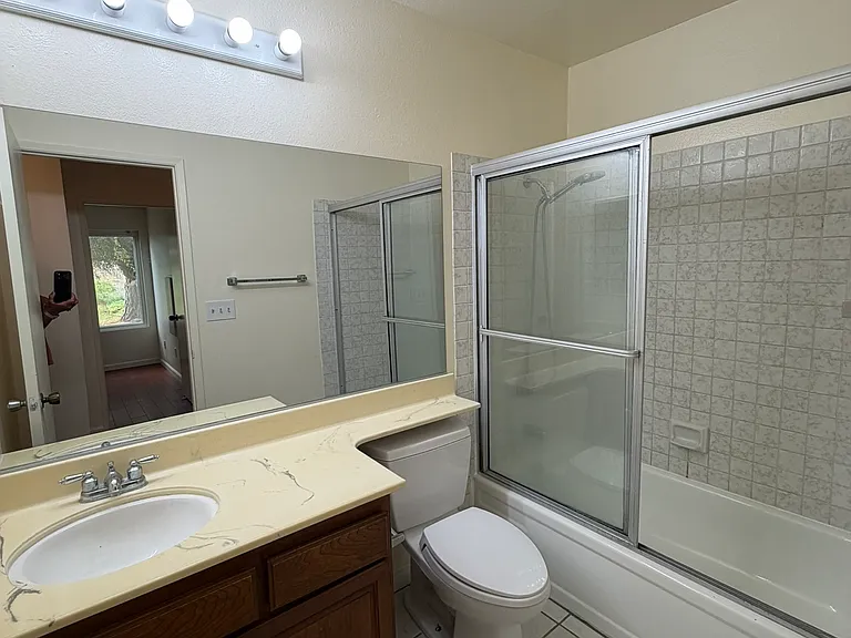 3652 Clairemont Dr #1A-1 — Photo 9