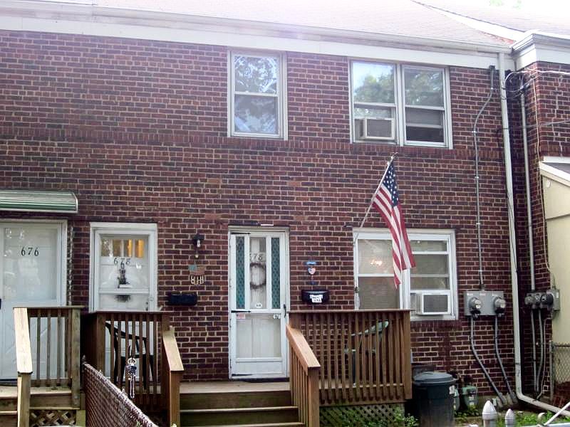 1st image of 678 Audrey Dr Unit 1