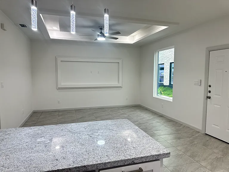 101 Cardinal St #2 — Photo 2