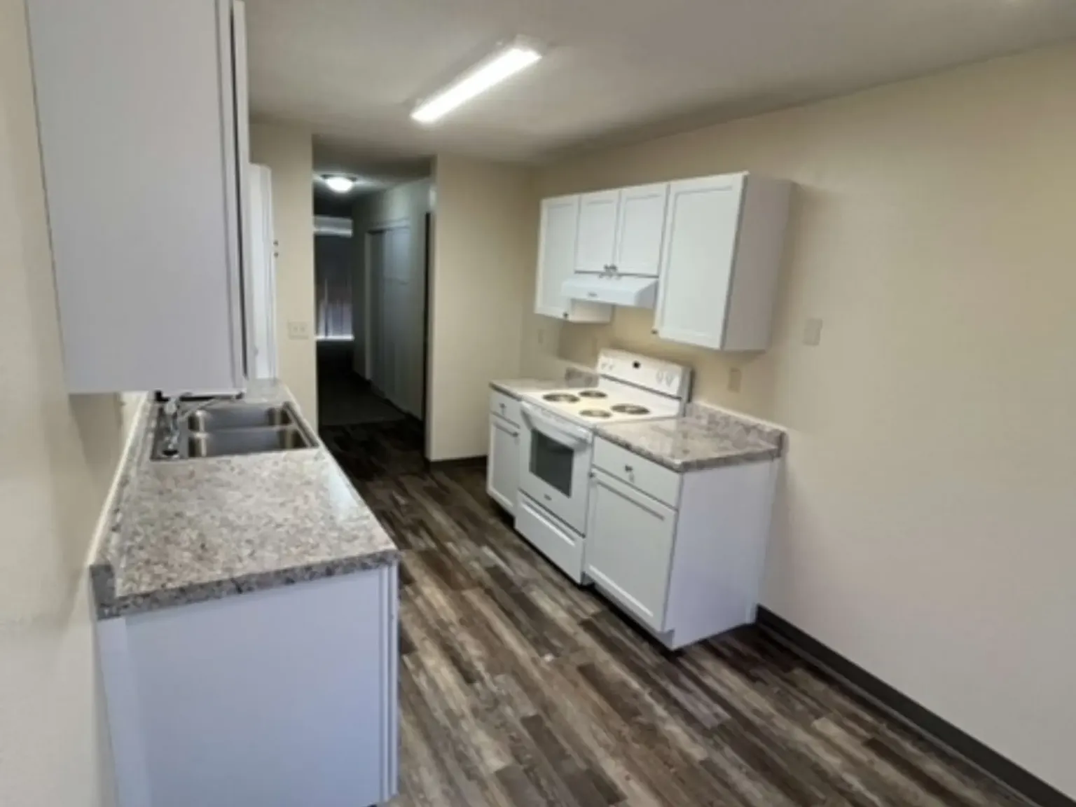 Wild River Townhomes — Photo 2