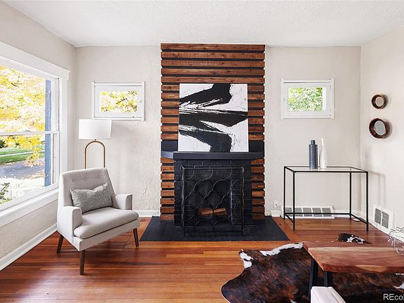 4th image of 3412 E 11th Avenue