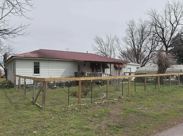 200 N Bill Rice St, Datto, AR 72424