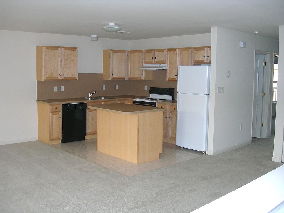 Kitchen of Similar Unit